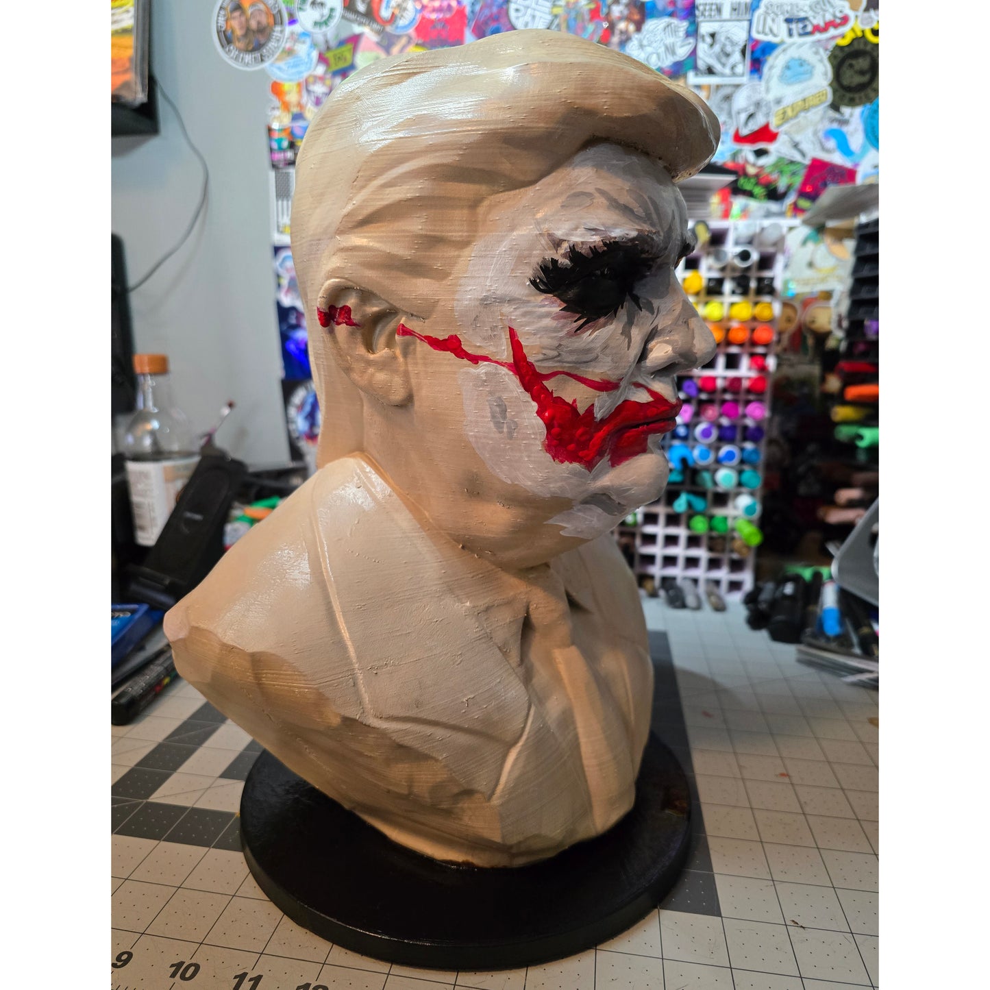 TRUMP JOKER BUST