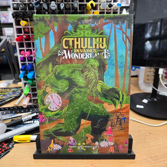 Cthulhu Invades Wonderland Hardcover